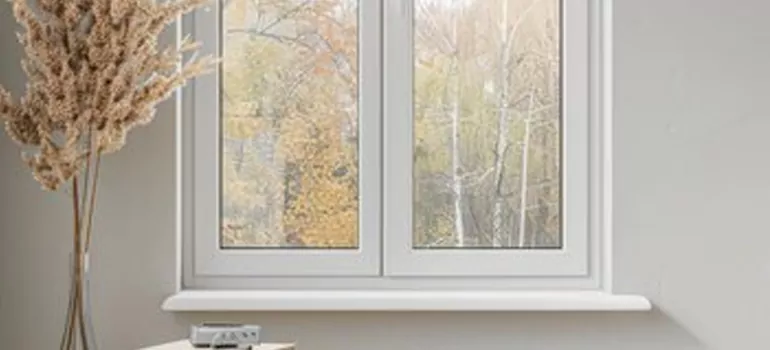 Vinyl Window Stool in Rockledge, FL